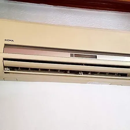 Huge Evleri 3 3*