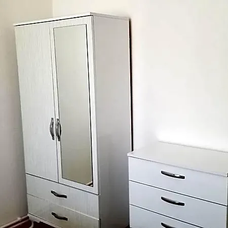 فندق Huge Evleri 3